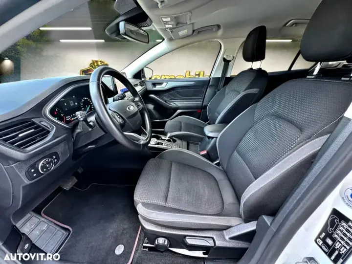 Ford Focus MK4 1.5 EcoBlue Titanium Business