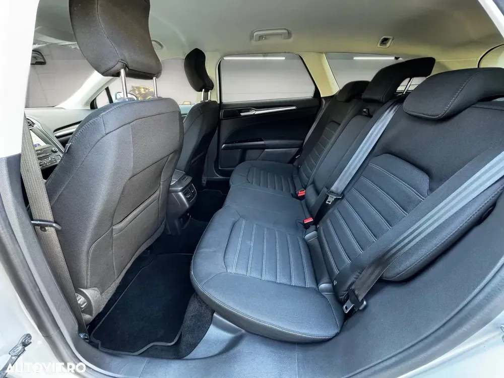 Ford Mondeo IV 2.0 EcoBlue Business Edition — imagine 6