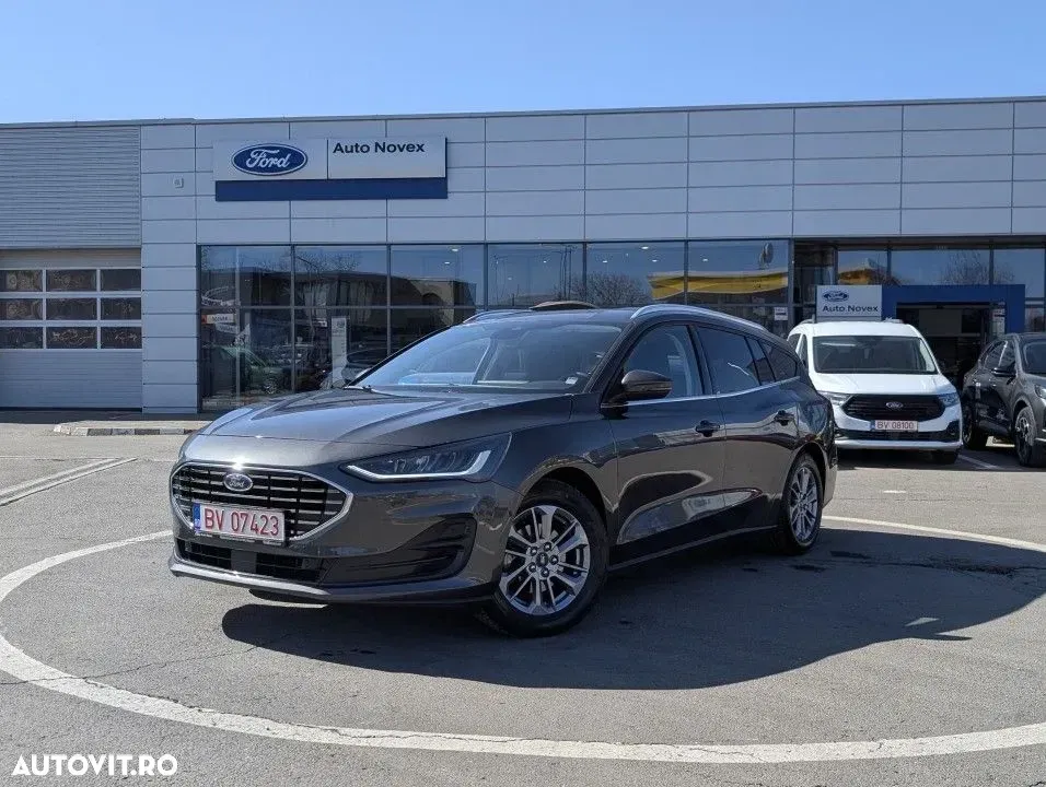 Ford Focus MK4 — imagine 3