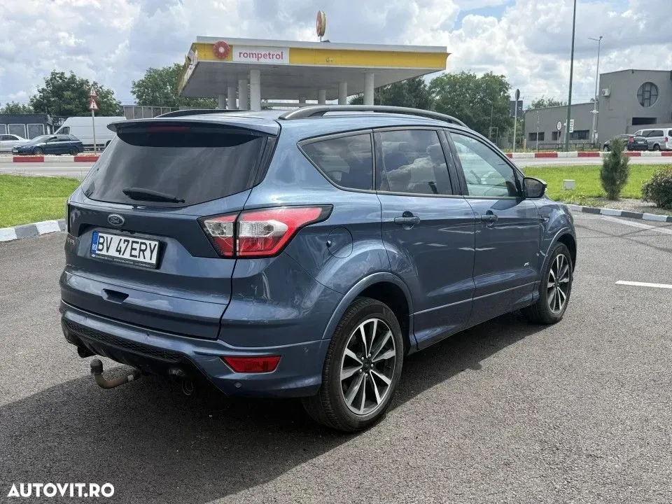Ford Kuga II 2.0 TDCi 4WD Powershift ST-Line — imagine 5