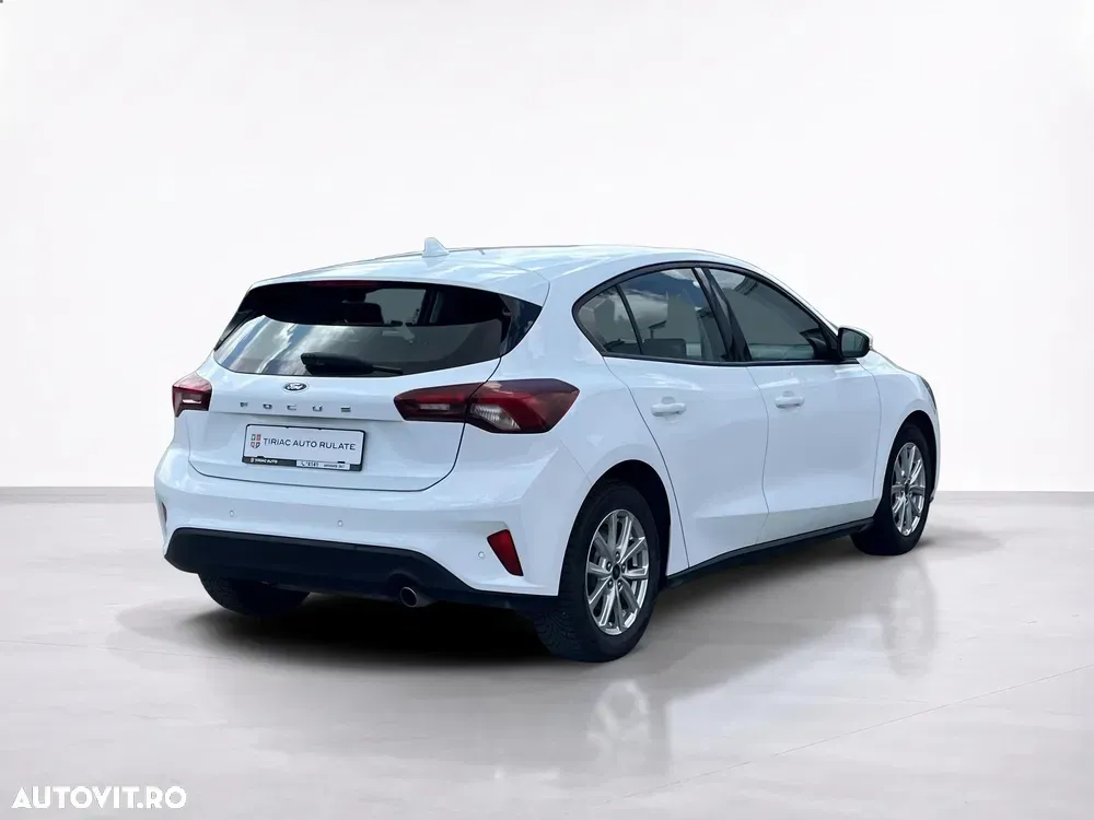 Ford Focus MK4 — imagine 6