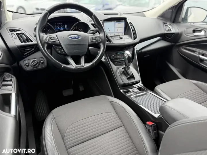 Ford Kuga II 2.0 TDCi Powershift 4WD Titanium