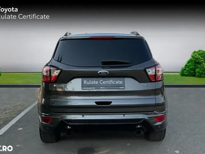 Ford Kuga 2.0 TDCi 4WD Powershift ST-Line