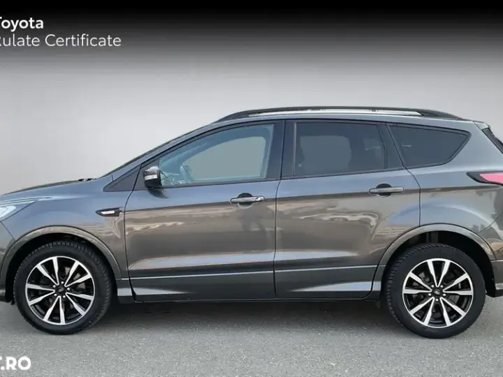 Ford Kuga 2.0 TDCi 4WD Powershift ST-Line