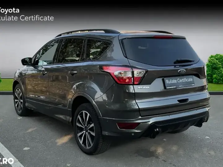 Ford Kuga 2.0 TDCi 4WD Powershift ST-Line