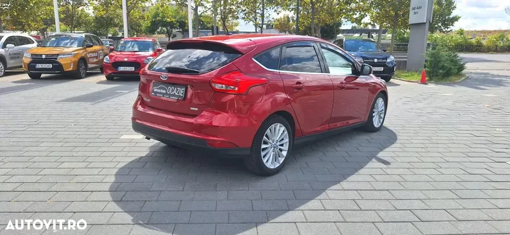 Ford Focus — imagine 4