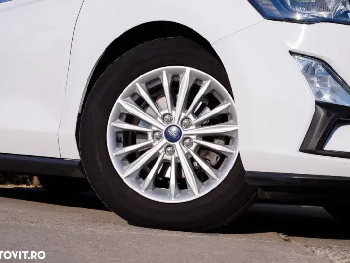 Ford Focus MK4 1.5 EcoBlue Connected