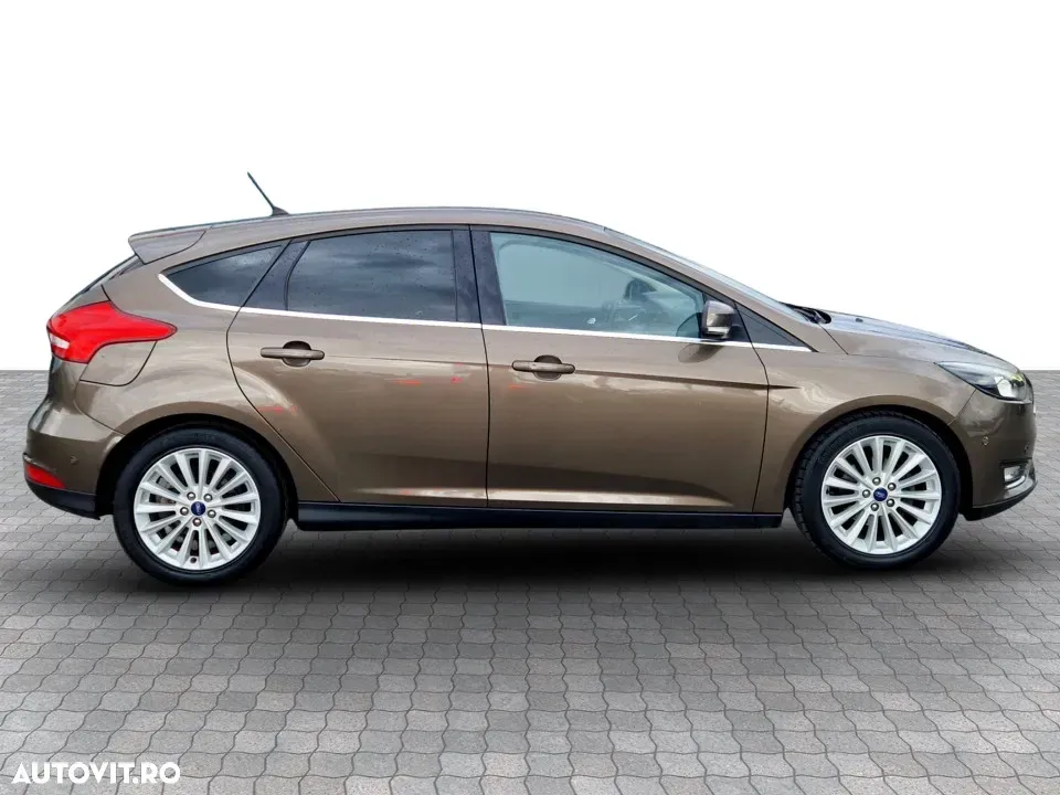 Ford Focus MK4 1.0 EcoBoost Active — imagine 6