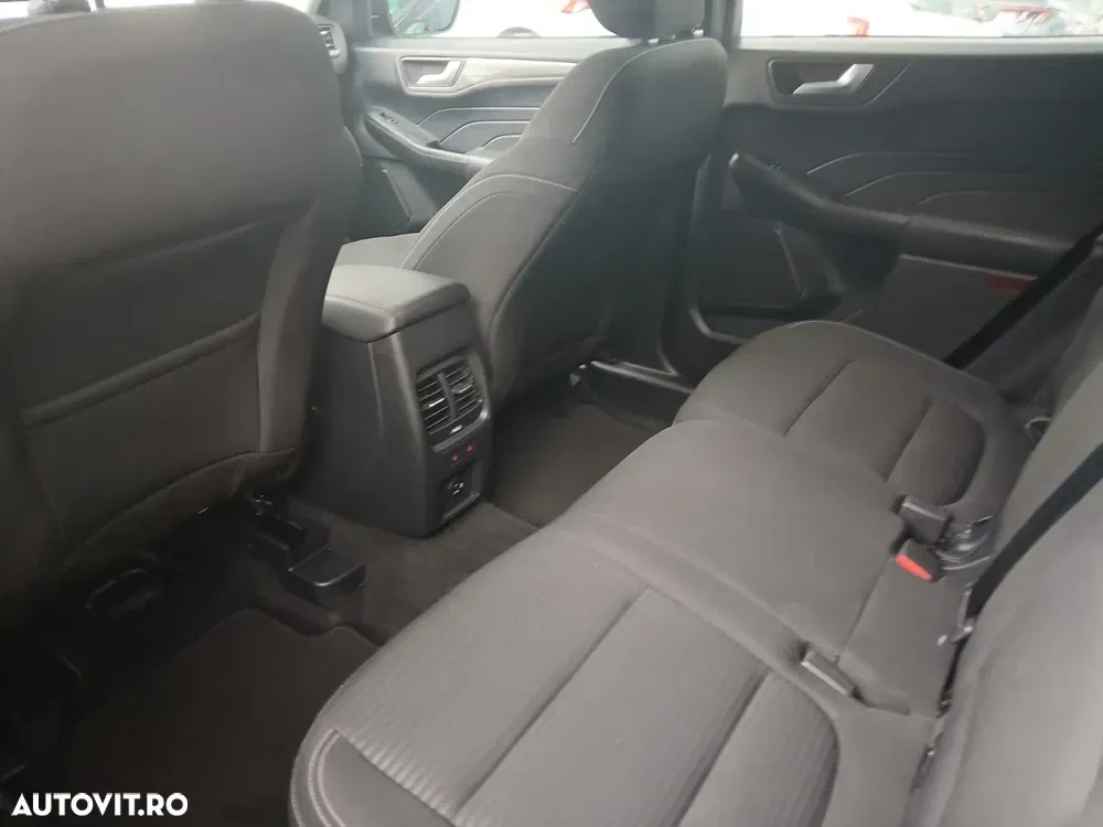 Ford Kuga 1.5 EcoBoost FWD Titanium — imagine 5