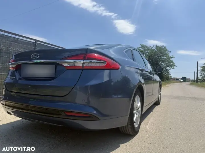 Ford Mondeo 2.0 HEV Titanium