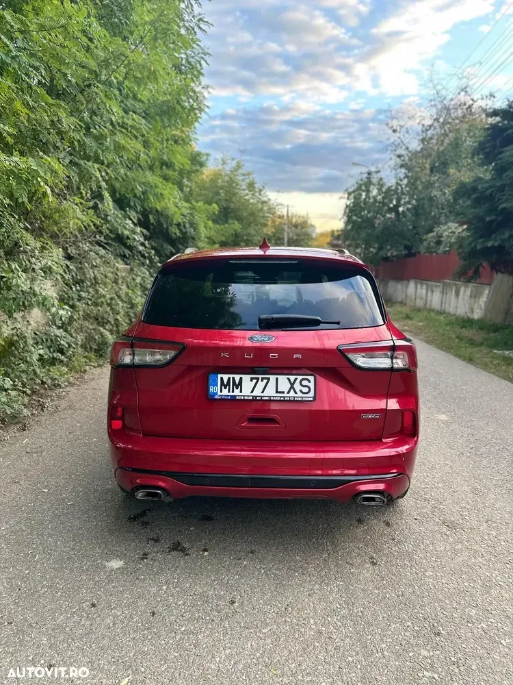 Ford Kuga III 2.5 Duratec PHEV ST Line — imagine 6