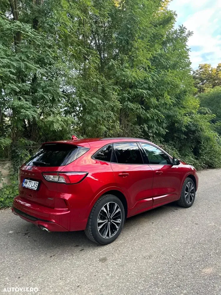 Ford Kuga III 2.5 Duratec PHEV ST Line — imagine 5