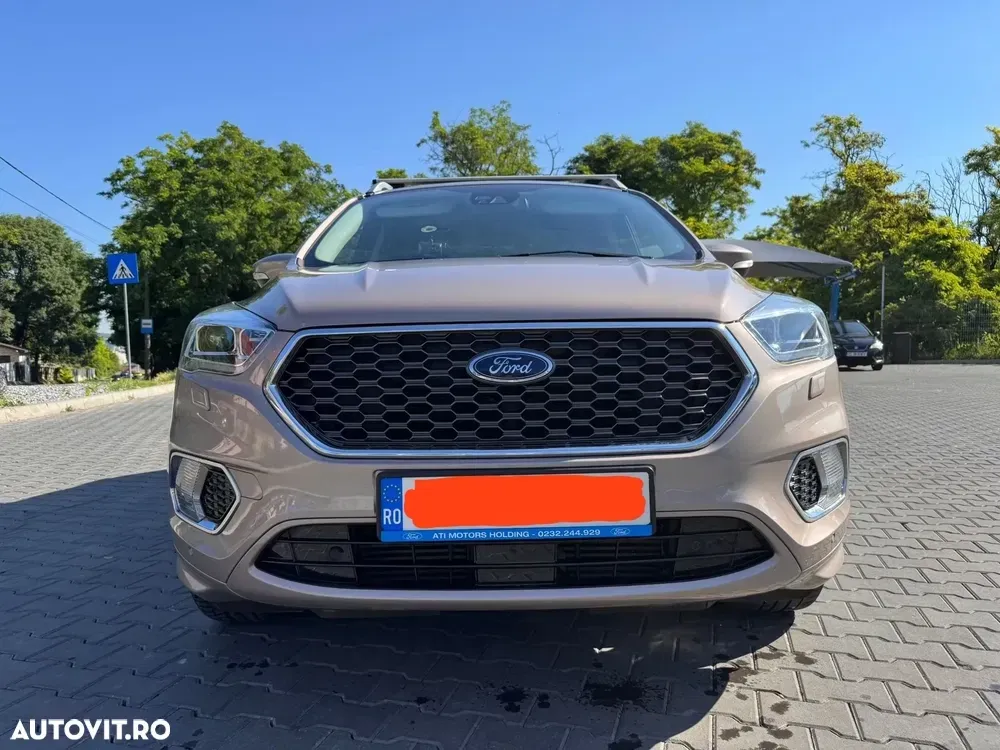Ford Kuga II 2.0 TDCi 4WD Powershift Vignale — imagine 2