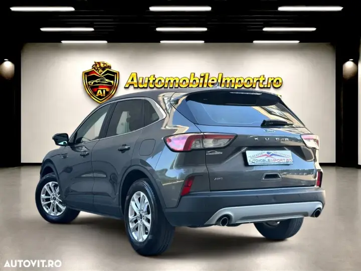 Ford Kuga III 2.0 EcoBlue 4x4 Aut. TITANIUM