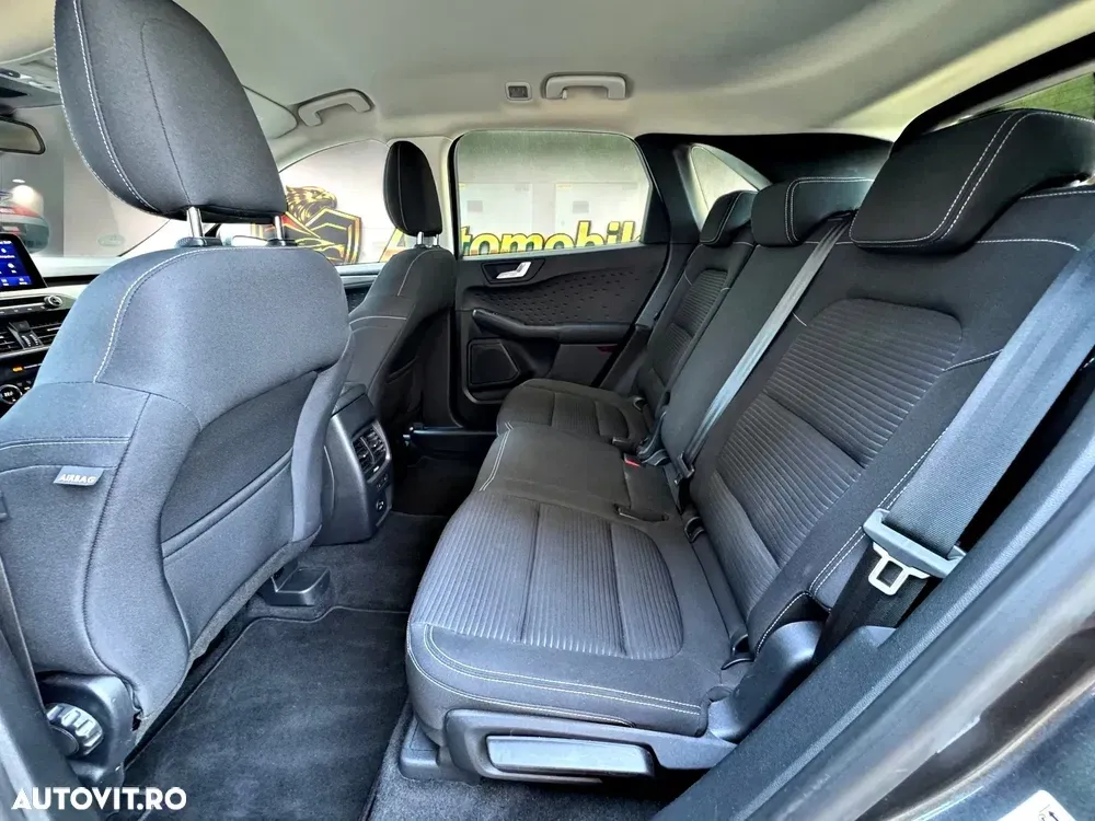 Ford Kuga III 2.0 EcoBlue 4x4 Aut. TITANIUM — imagine 6