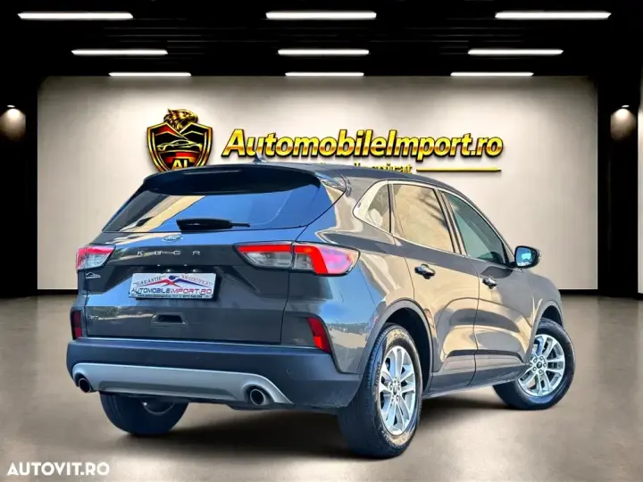 Ford Kuga III 2.0 EcoBlue 4x4 Aut. TITANIUM