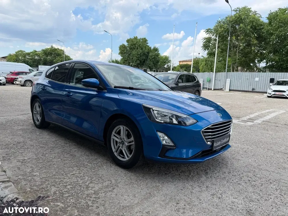 Ford Focus 1.0 EcoBoost Trend — imagine 5