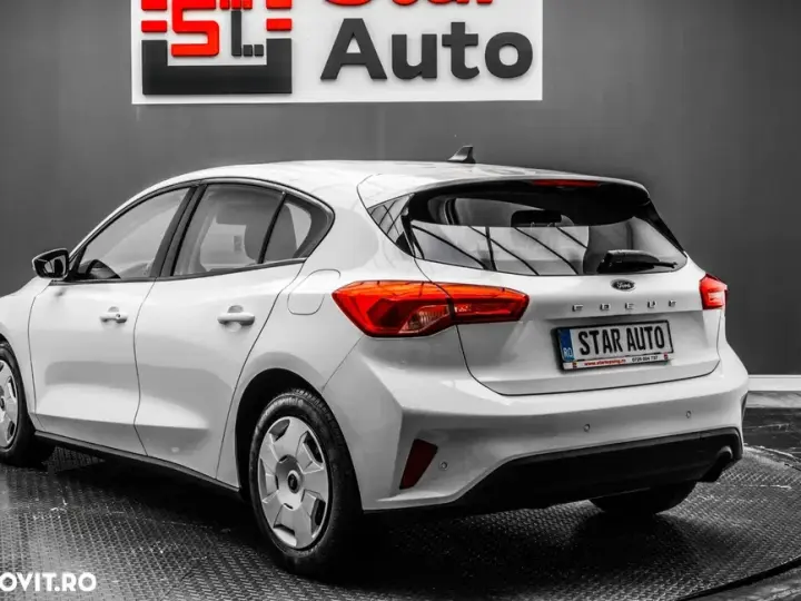 Ford Focus MK4 1.5 EcoBlue Titanium Business