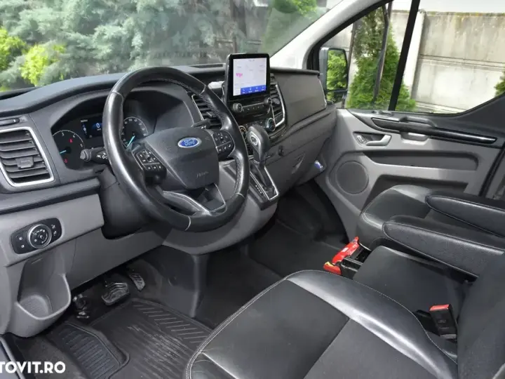 Ford Transit Custom Kombi 320 2.0 EcoBlue 185 CP L1H1 Sport Aut.