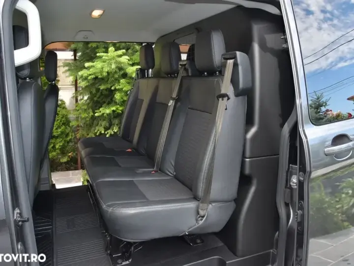 Ford Transit Custom Kombi 320 2.0 EcoBlue 185 CP L1H1 Sport Aut.