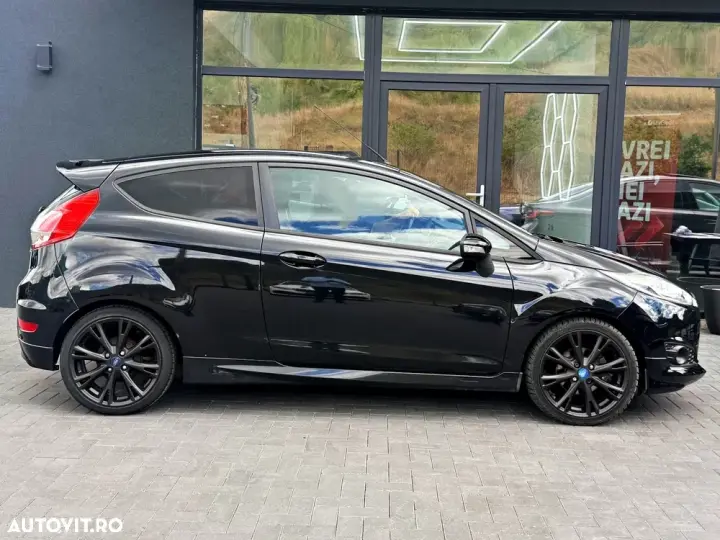 Ford Fiesta 1.6 TDCI DPF Titanium