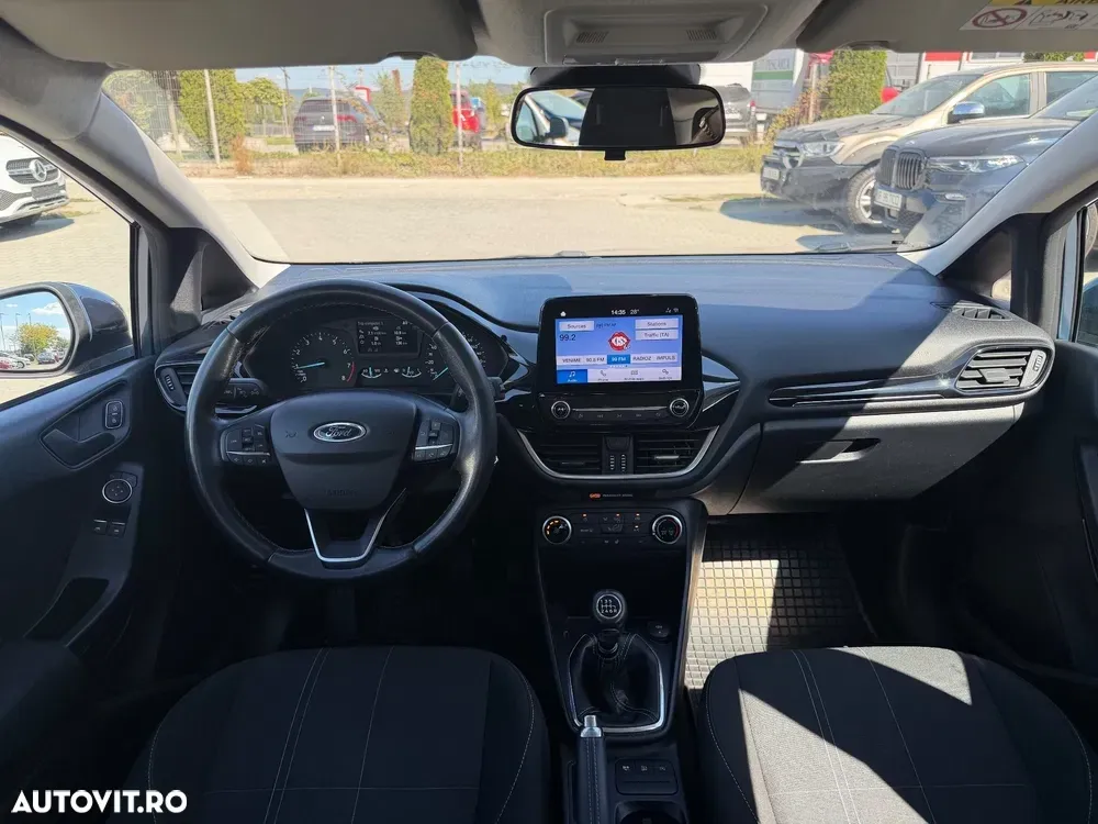 Ford Fiesta 1.0 EcoBoost mHEV Trend Connected — imagine 6