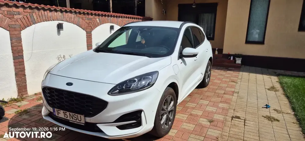 Ford Kuga III 2.5 Duratec PHEV ST Line X — imagine 2