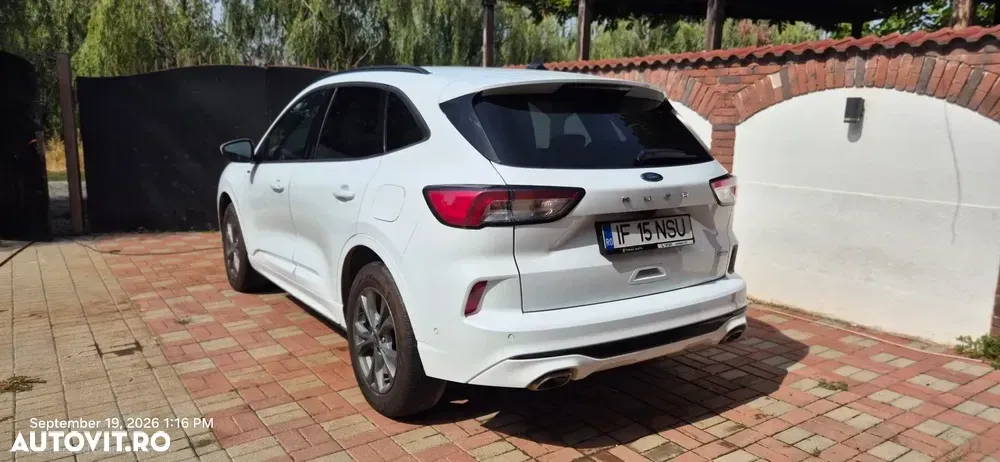 Ford Kuga III 2.5 Duratec PHEV ST Line X — imagine 3