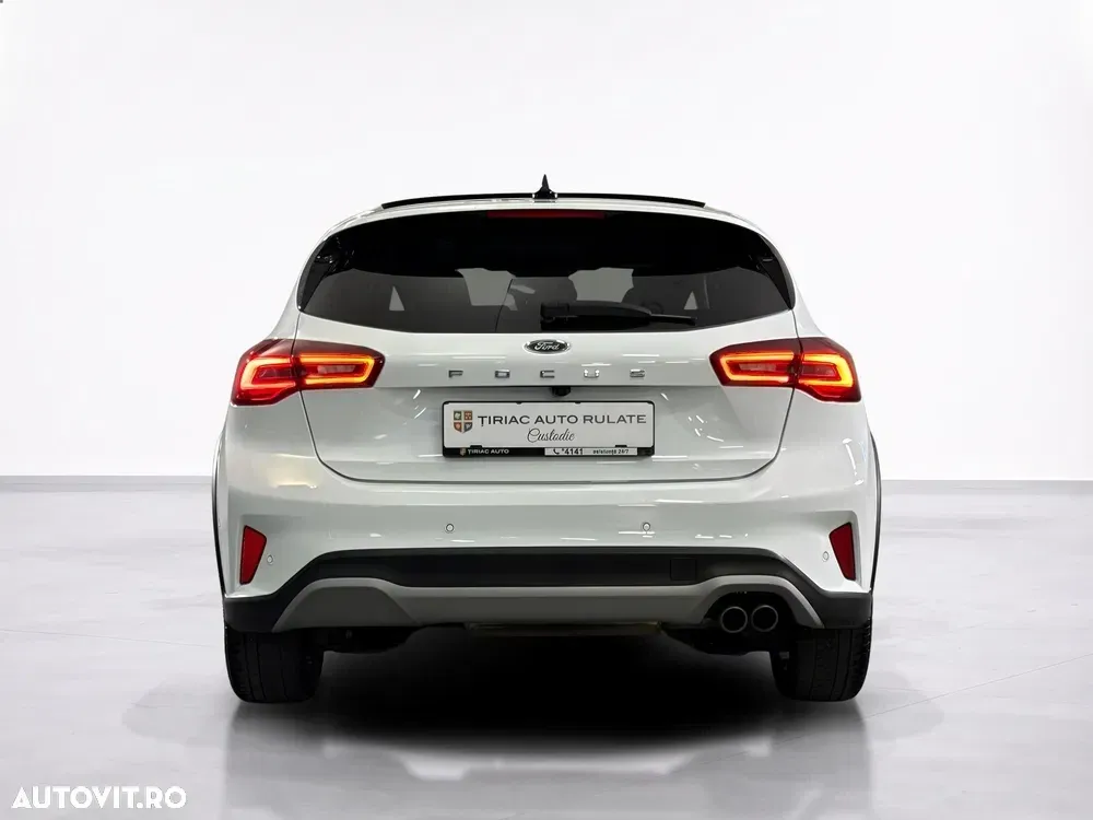 Ford Focus — imagine 4