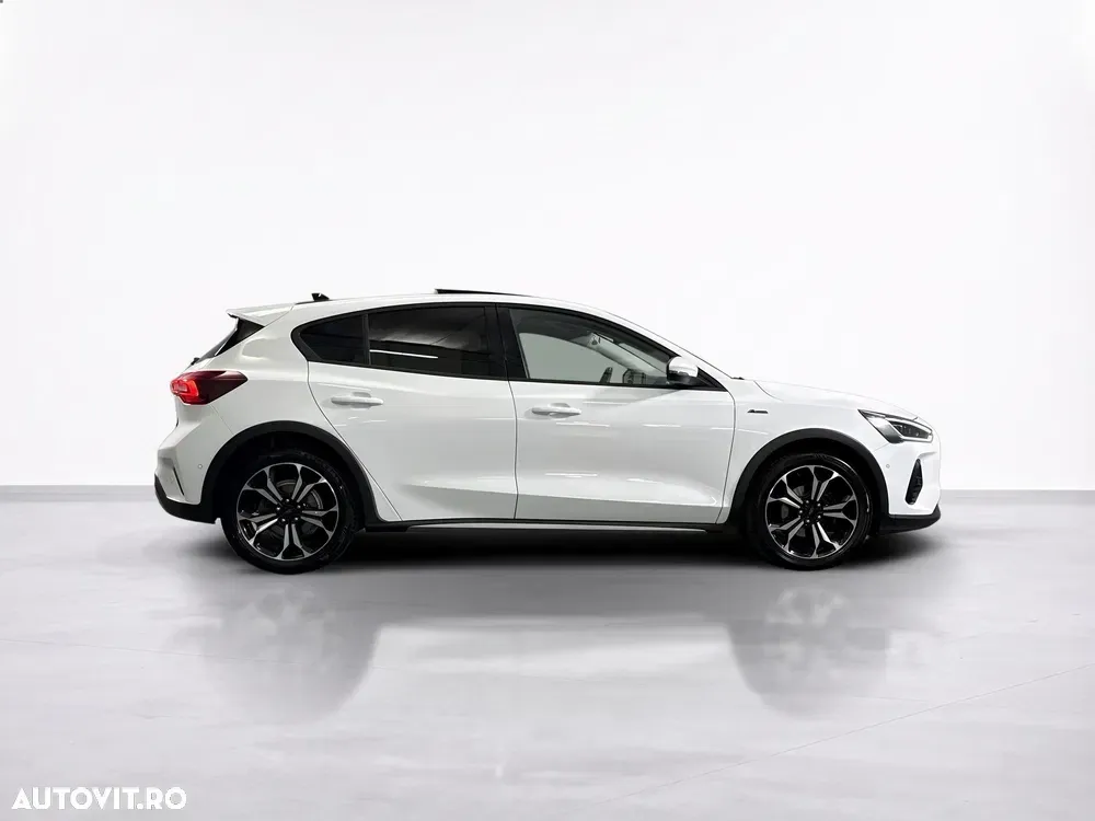 Ford Focus — imagine 6