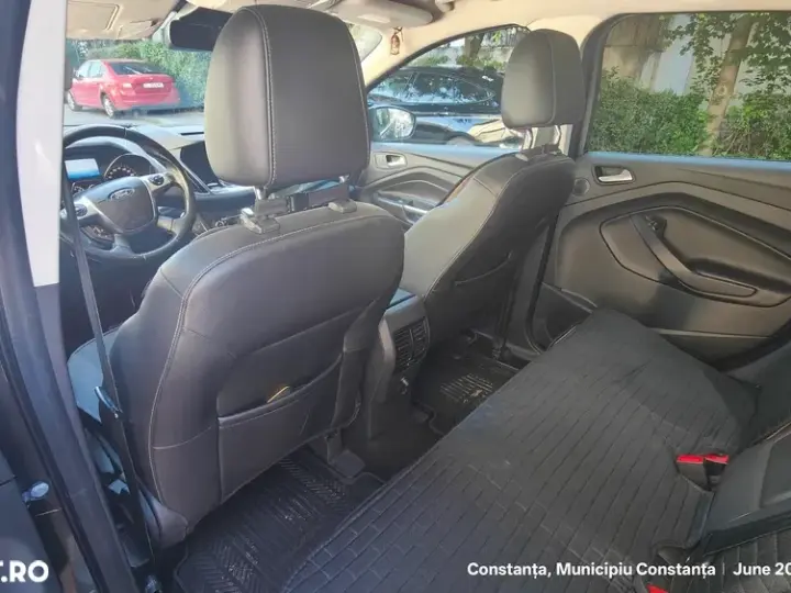 Ford Kuga II 2.0 TDCi 4WD Powershift Titanium