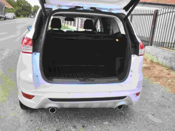 Ford Kuga II 2.0 TDCi Powershift 4WD Titanium