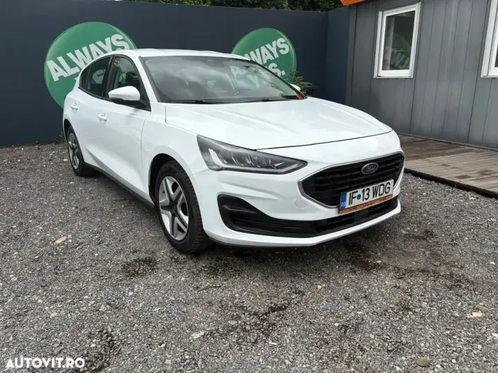 Ford Focus MK4 1.0 EcoBoost Trend