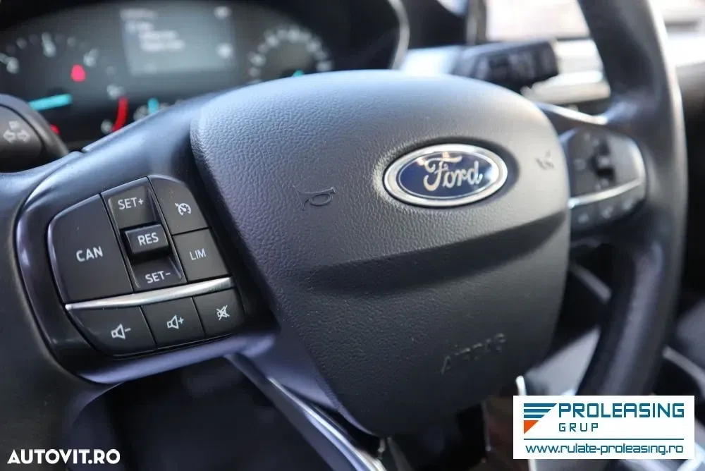 Ford Focus — imagine 6