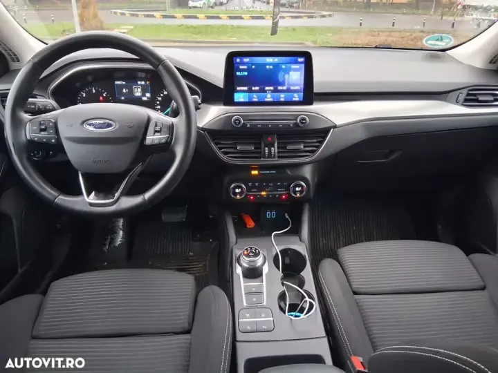 Ford Focus MK4 1.5 EcoBlue Connected