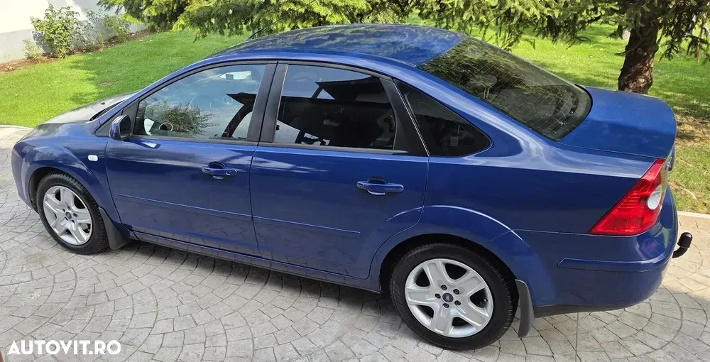 Ford Focus MK2 — imagine 2