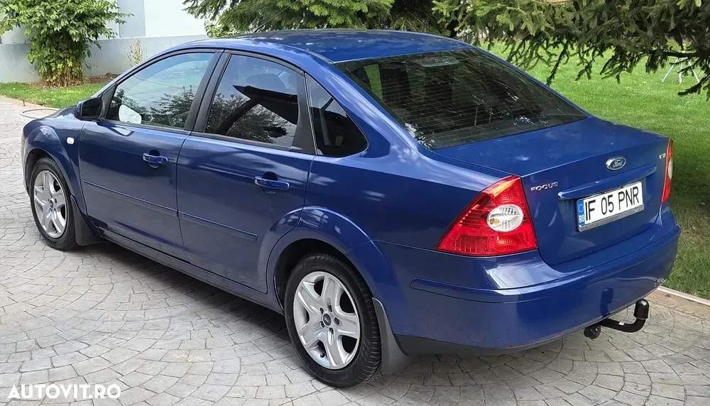 Ford Focus MK2 — imagine 4