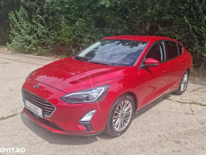 Ford Focus MK4 1.0 EcoBoost Titanium Business