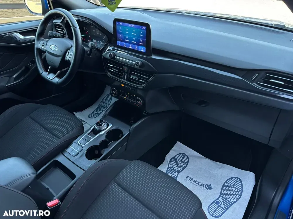 Ford Focus MK4 1.5 EcoBlue ST-Line — imagine 4