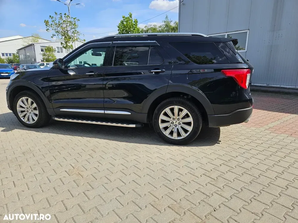 Ford Explorer 3.0 PHEV Platinum — imagine 2