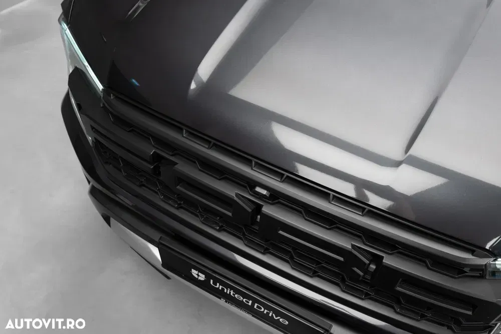 Ford Raptor — imagine 6