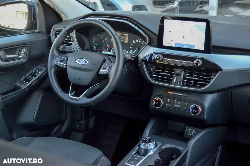 Ford Kuga III 1.5 EcoBlue A8 FWD Titanium — imagine 4