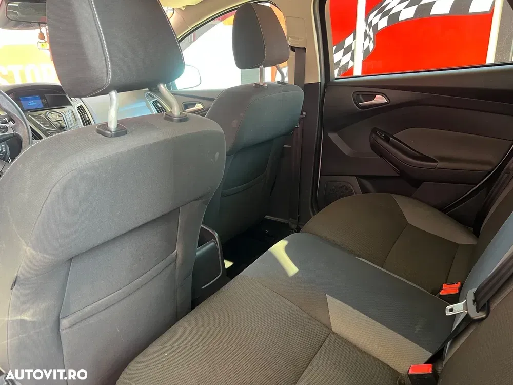 Ford Focus MK3 2.0 TDCi Aut. Titanium — imagine 6