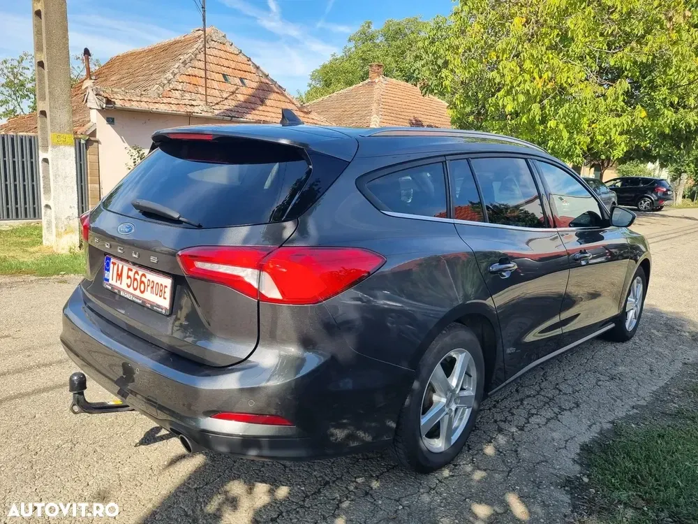 Ford Focus MK4 1.5 EcoBlue Connected — imagine 6