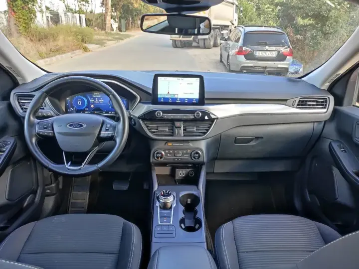 Ford Kuga III 1.5 EcoBlue Aut. TITANIUM