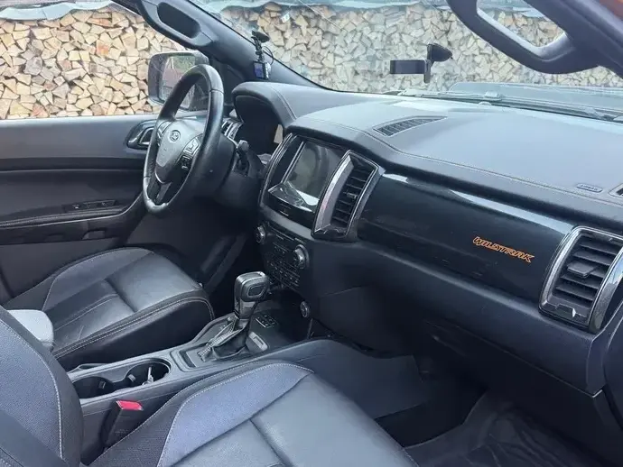 Ford Ranger 2.0 EcoBlue 213 CP 4x4 Cabina Dubla Limited Aut.