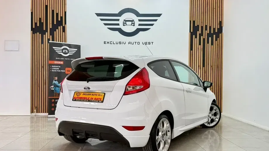 Ford Fiesta VII 1.6 TDCI Ghia — imagine 3
