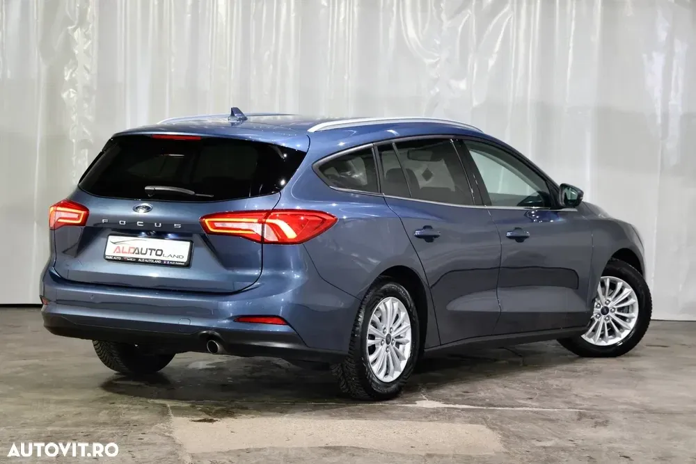 Ford Focus 1.5 EcoBlue Start-Stopp-System Aut. TITANIUM — imagine 2