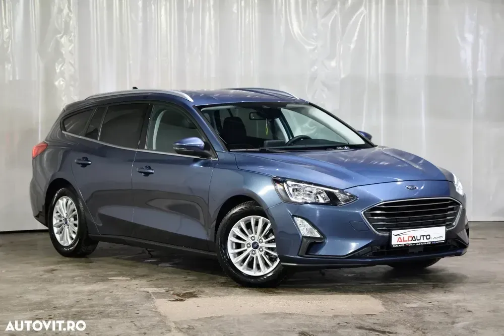 Ford Focus 1.5 EcoBlue Start-Stopp-System Aut. TITANIUM — imagine 3