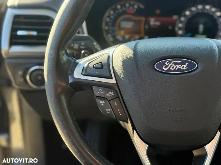 Ford Mondeo IV 2.0 TDCi Start-Stopp PowerShift-Aut. Vignale